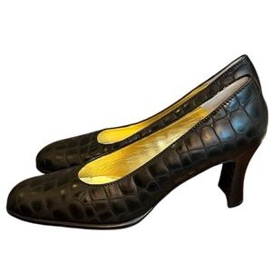 Bruno Magli Vintage Leather Pumps